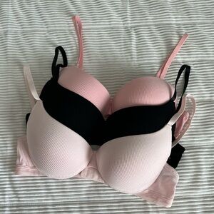 Marilyn Monroe Bras (3 nwot)